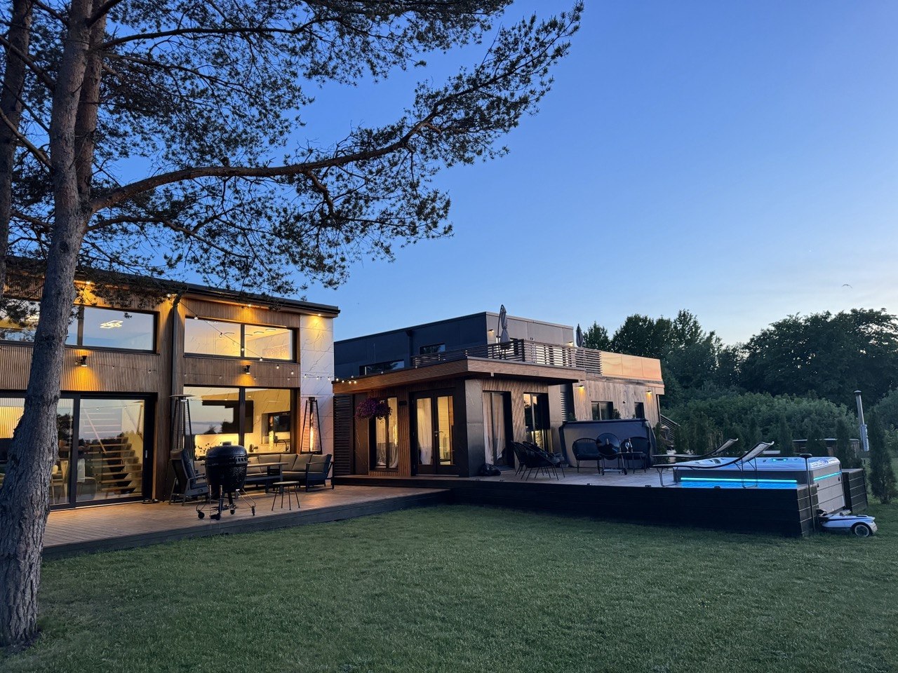 Green Field Villa - Luxury Rental Home with SPA in Saaremaa, Kuressaare